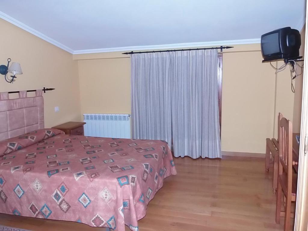 Hostal-Restaurante San Antolin Tordesillas Kültér fotó