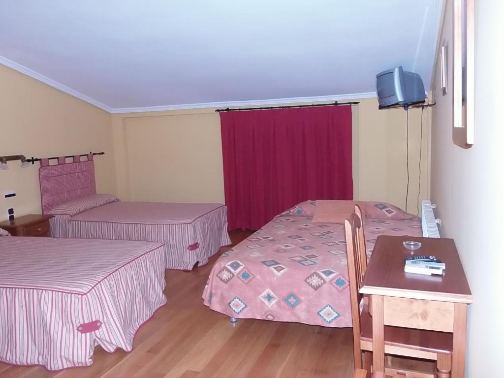 Hostal-Restaurante San Antolin Tordesillas Kültér fotó